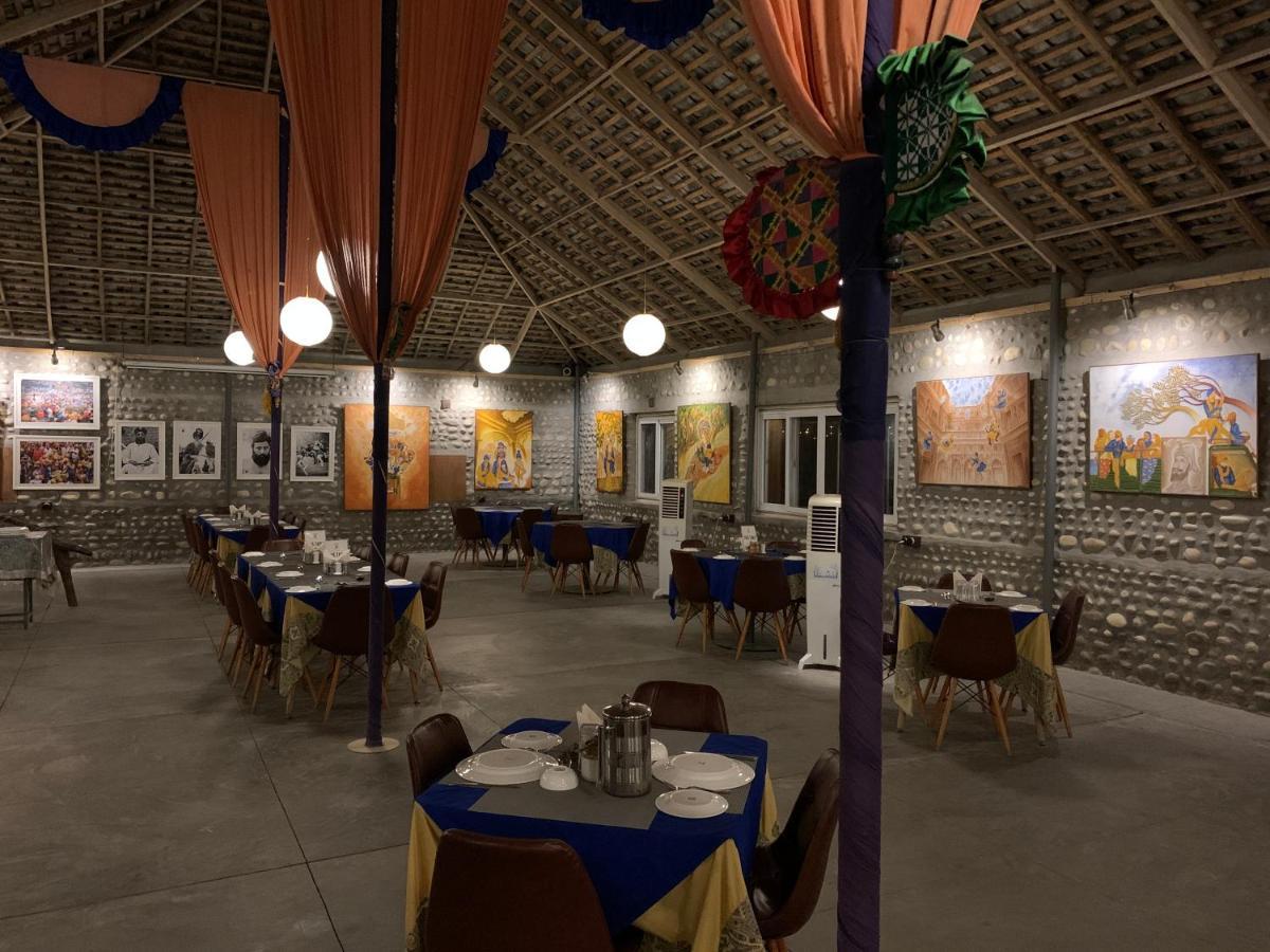 Hôtel Anand At The Satluj à Anandpur Sāhib Extérieur photo